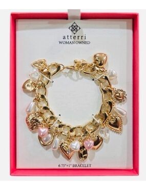 NWT ⚜️💖⚜️ ATTERRI Gorgeous Multi Charm Bracelet